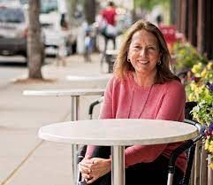 Donna Hicks